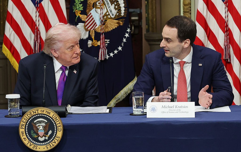 Trump Picks Non-Scientists to Run Science Policy Team