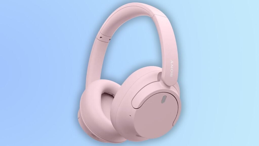 Amazon Cuts Popular Noise-Canceling Headphones to $100