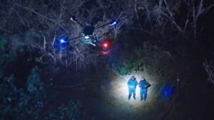 Police Drone Chases Cars at 60mph and Delivers Overdose Medicine