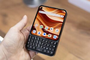 New Android Phone Brings Back BlackBerry's Famous Keyboard