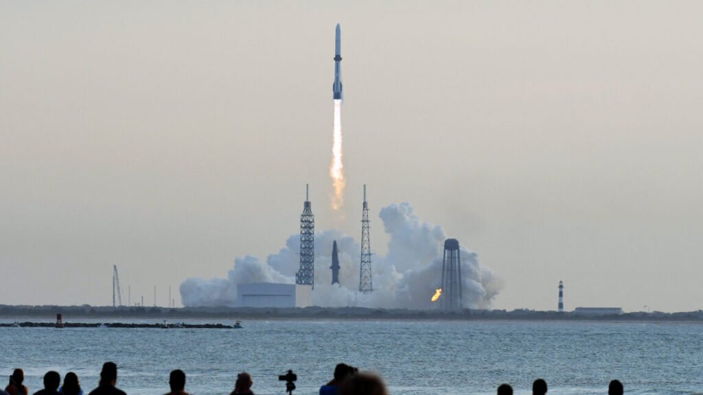 Blue Origin Rocket Partly Fails on First Big Test Flight