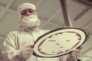 Intel Bets Big on Chip Packaging to Compete with Nvidia