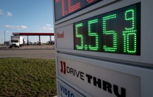 Iran War Threat Sends US Gas Prices Higher Despite Record Oil