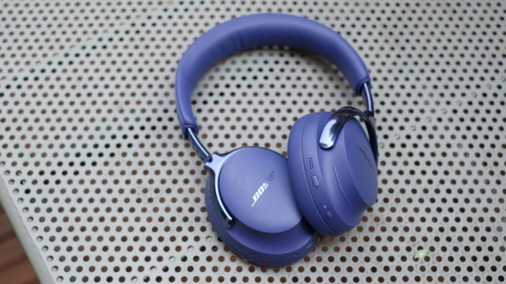 Bose Releases New $429 Headphones That Are Barely Better