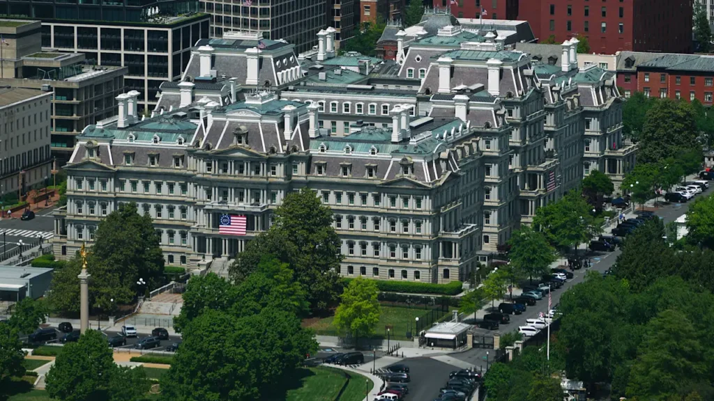 Trump Wants to Paint Historic White House Building White